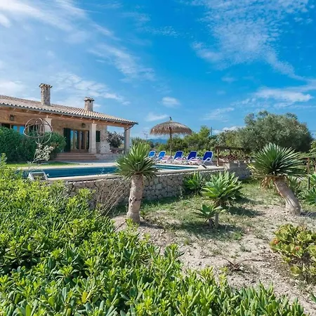 Villa Ca'l Berros *